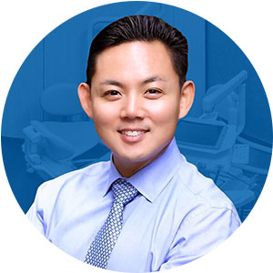 Photo of Dr. John Minkyu Chae, DDS