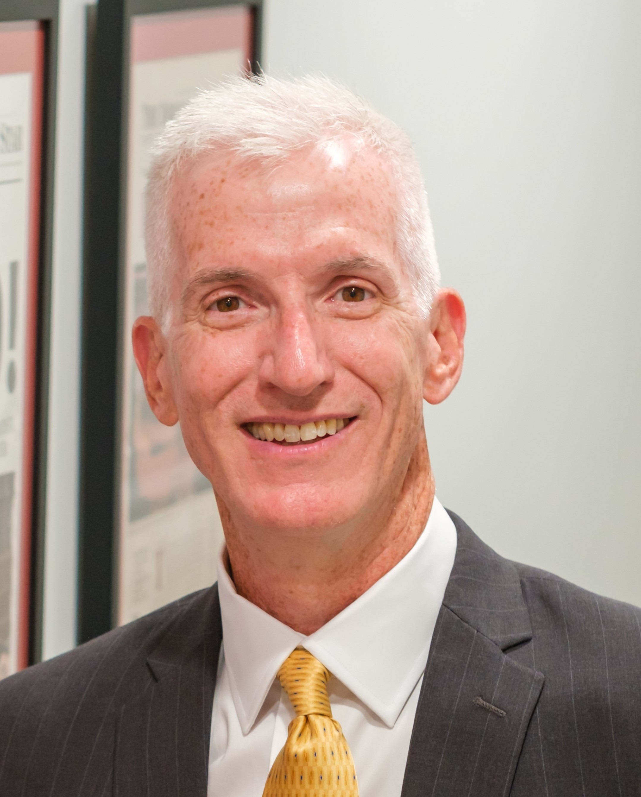 Dr. Daniel Burns