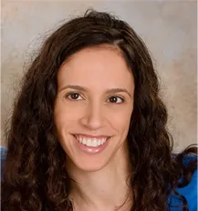 Photo of Dr. Aimee Saposnick, DDS