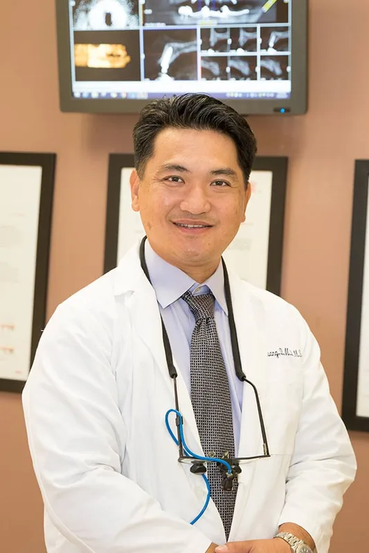 Photo of Dr. Allen Wei-Lun Huang, DMD MS