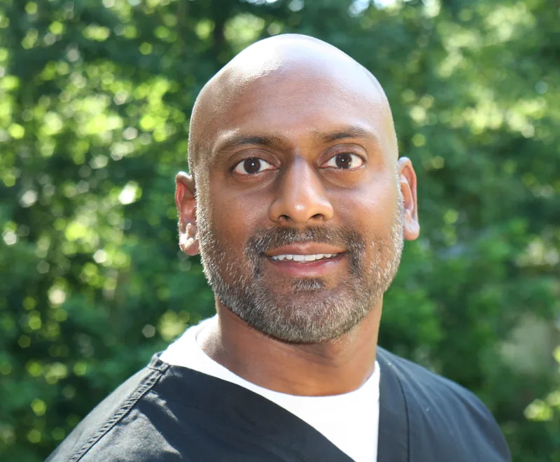 Photo of Dr. Anand W Suresh, D.M.D., M.S.D.