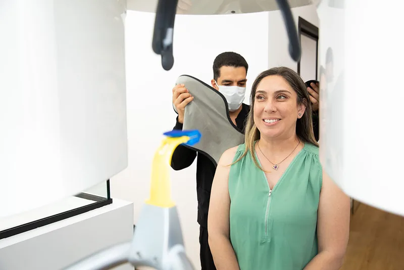 Photo of Dr. Ari Rosenblatt, D.M.D., D.D.S.