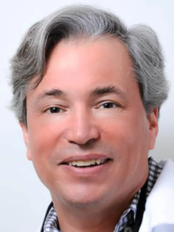 Photo of Dr. Charles Mann, D.M.D