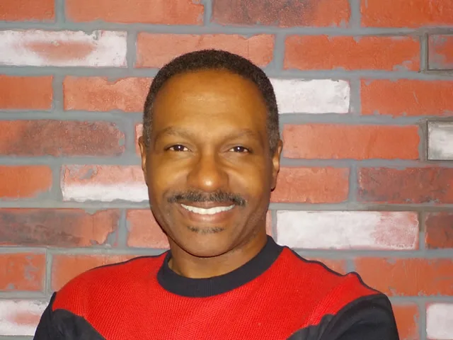 Photo of Dr. Clarence E Simmons, DDS