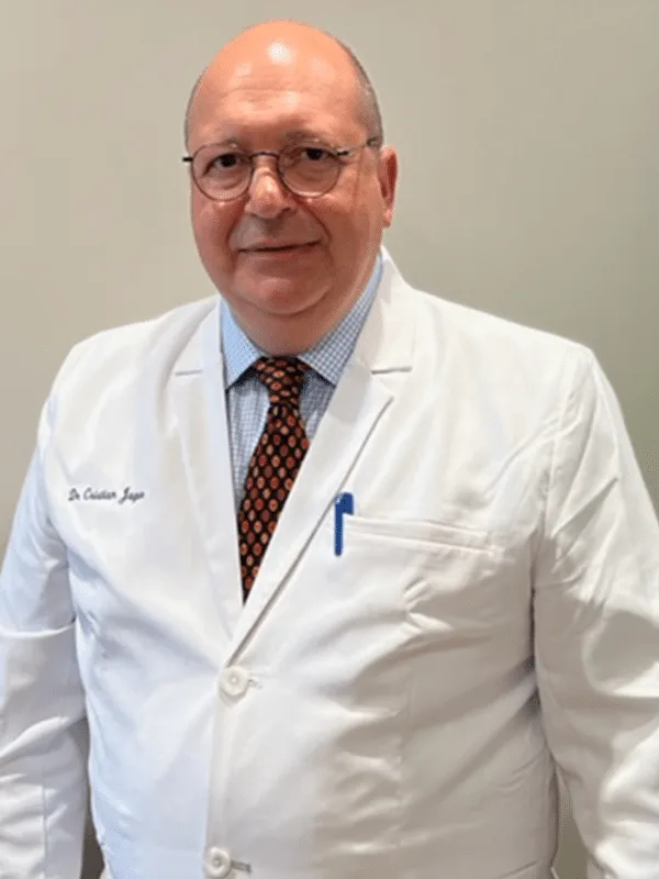 Photo of Dr. Cristian Jager, DDS