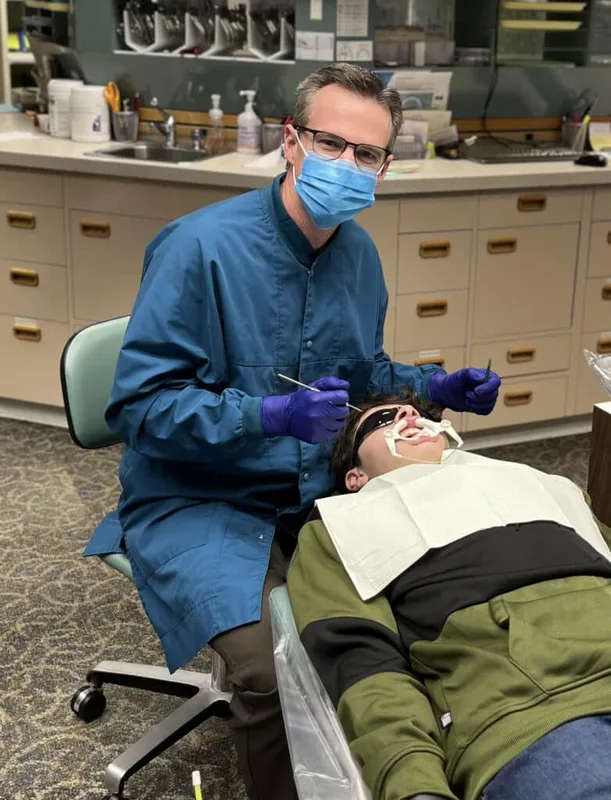 Photo of Dr. Derek Richard Damon, DDS