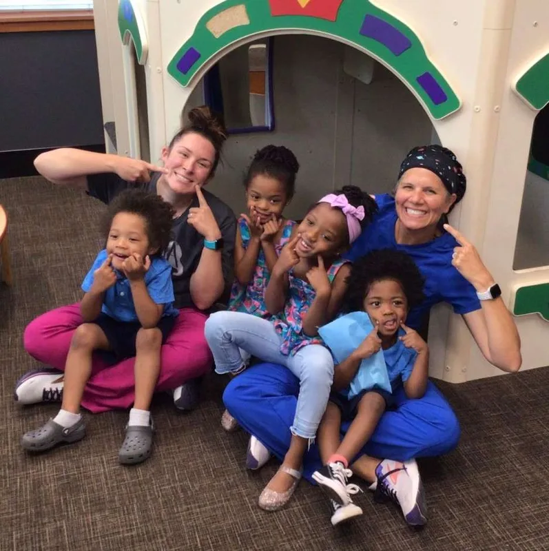 Photo of Dr. Elizabeth K. Prada Da Costa, D.M.D.