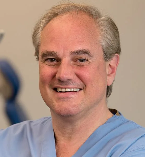 Photo of Dr. Erol Gund, DDS
