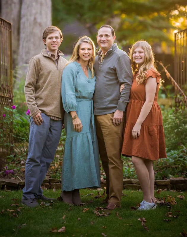 Photo of Dr. Frank Dennis Bishop, DMD