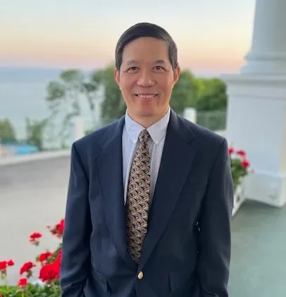 Dr. Gabriel Sim
