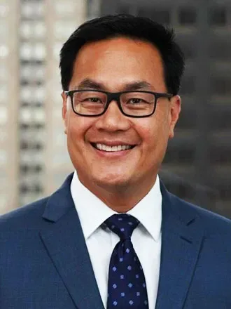 Photo of Dr. Iwei Huang