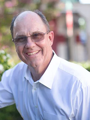 Photo of Dr. Joe E. Gibson, D.D.S., M,S,