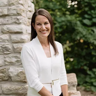 Photo of Dr. Kyra A. Iwen, DDS