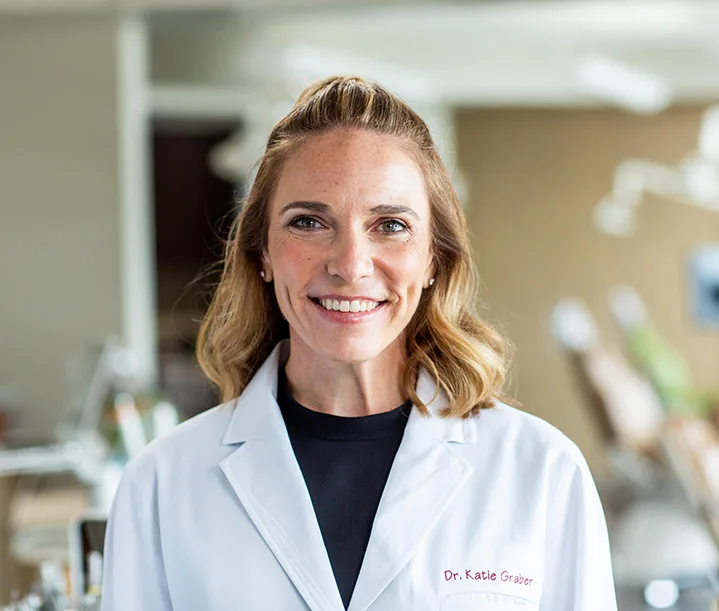 Photo of Dr. Lee Graber, D.D.S.