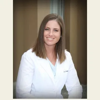 Photo of Dr. Lindsey Diane Schilling, DMD MSD