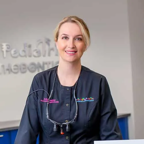 Photo of Dr. Lisa E Chinn, DMD