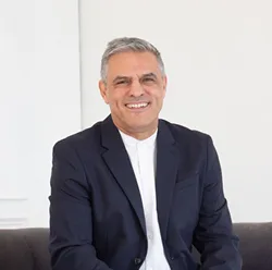 Photo of Dr. Marco Antonio Cueva, D.D.S.,M.S