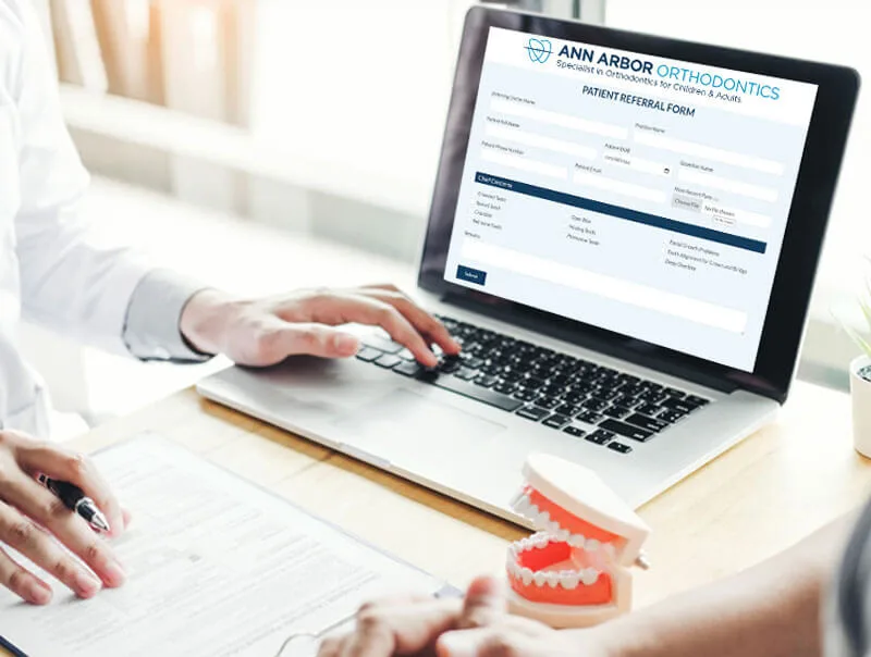 Photo of Dr. Maria Lucia Pinzon, DDS MS