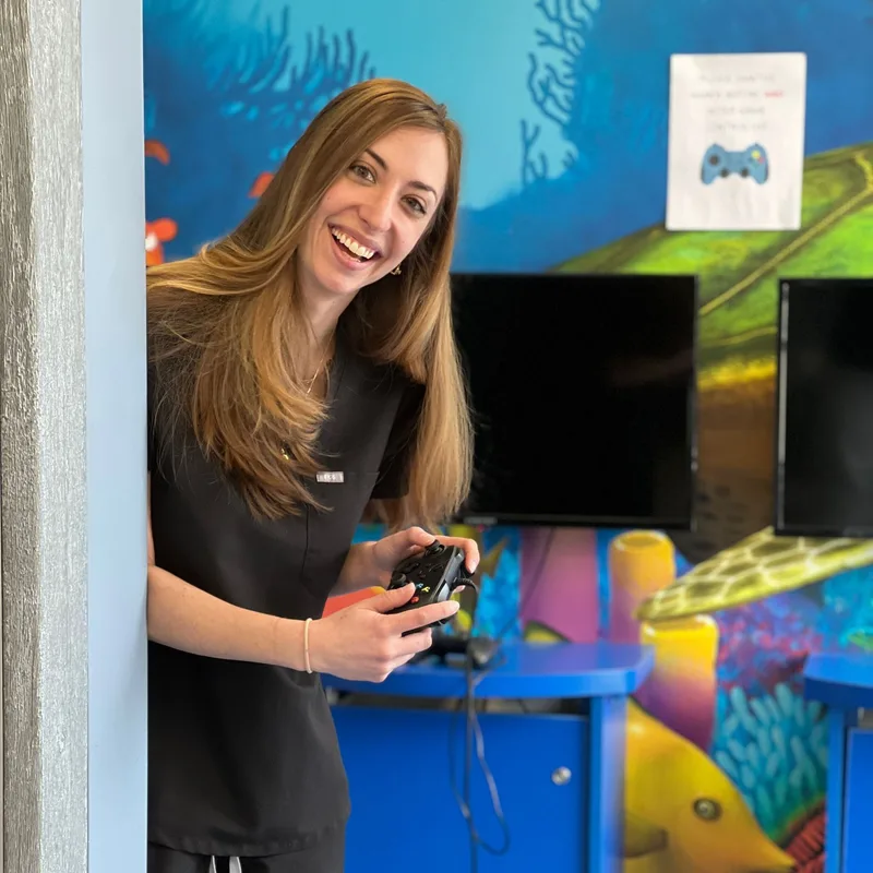 Photo of Dr. Maria Eliades Stampelos, DMD