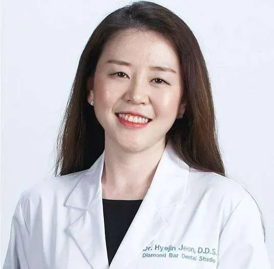 Photo of Dr. Maureen T Short, DDS