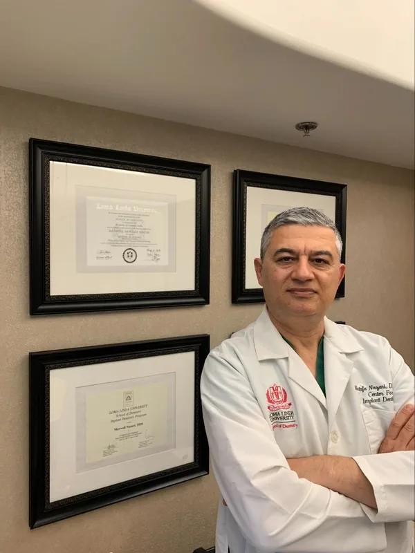 Photo of Dr. Maxwell M Nazari, DDS