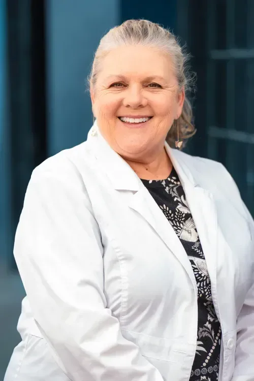 Photo of Dr. Michelle Emigh Agazzi, DDS MSD