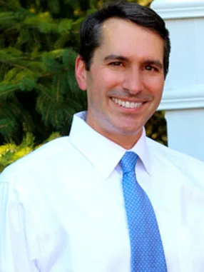 Photo of Dr. Nathan Downey, DDS