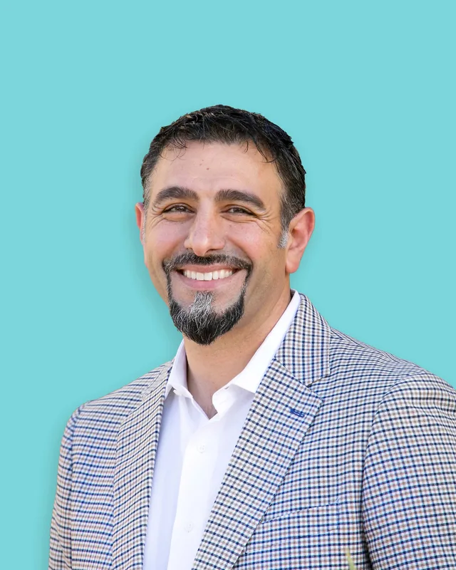 Photo of Dr. Ousama El-Hillal, DMD, MBA,MS