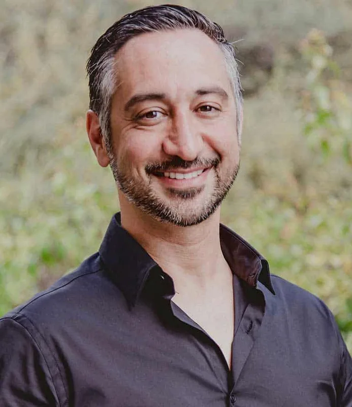 Photo of Dr. Reza Salmassian, D.D.S.