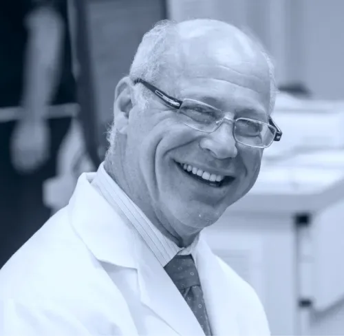 Photo of Dr. Robert E. Chavez, DDS