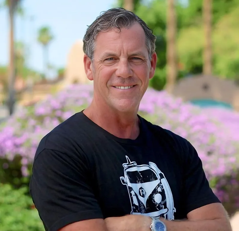 Photo of Dr. Robert A Macdonald, DMD MS