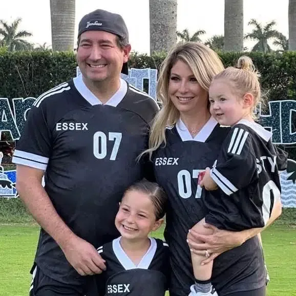 Photo of Dr. Robert J Shelling, DMD