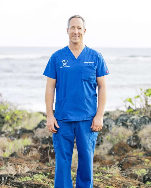 Photo of Dr. Robert Leigh Stebbins, DDS