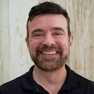 Dr. Robert Thomas