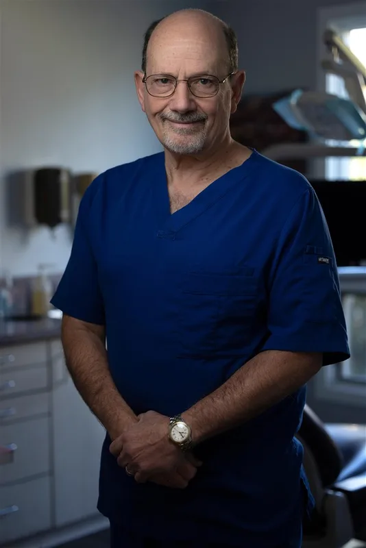 Photo of Dr. Robert E Weiner, D.M.D.