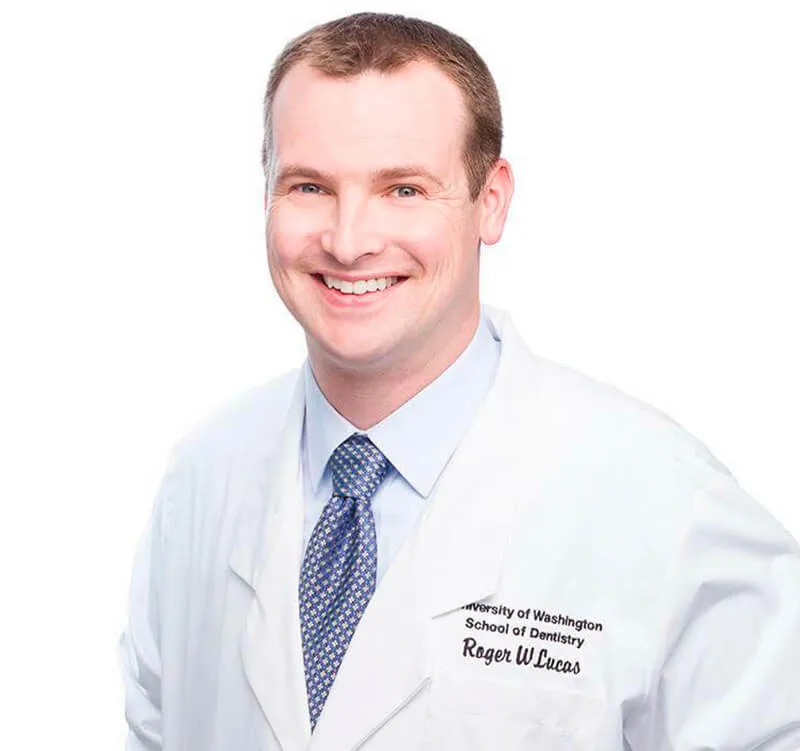 Photo of Dr. Roger W Lucas, DDS