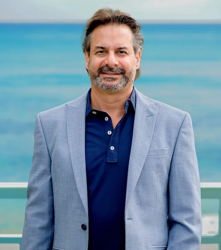 Photo of Dr. Russell Alan Gornstein, D.D.S., M.S.