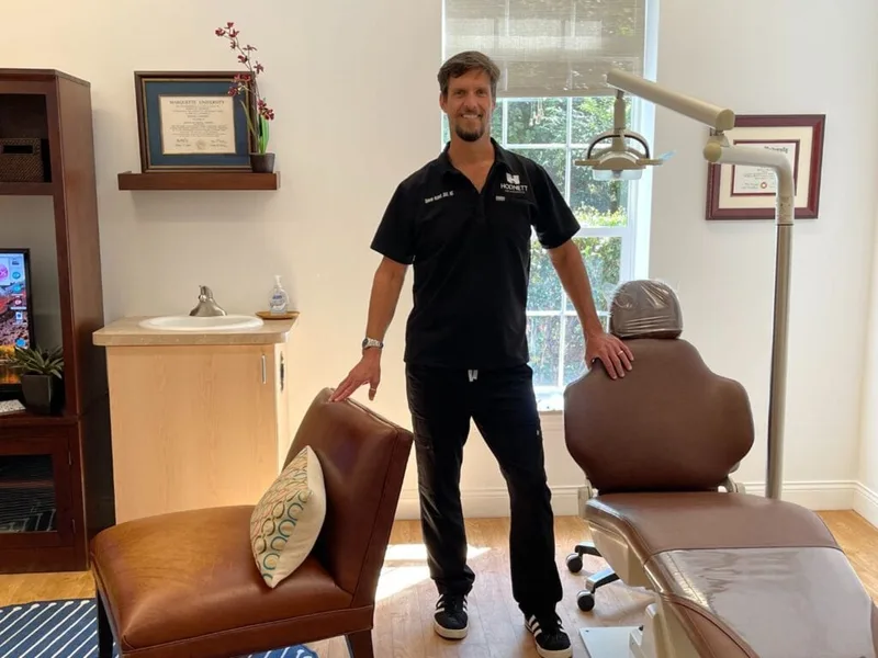 Photo of Dr. Spencer S Hodnett, DDS MS