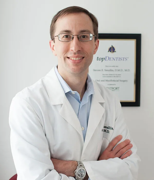 Photo of Dr. Steven Edward Smullin, DMD, MD