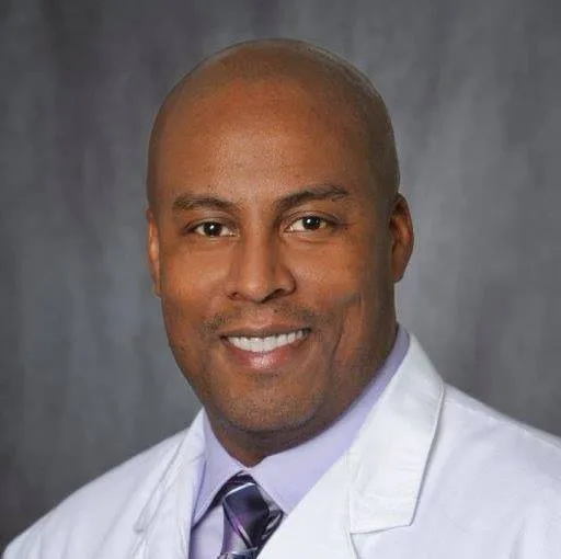 Photo of Dr. Steven Zambrano, D.D.S.