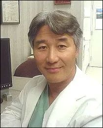 Photo of Dr. Sung Je Hong, D.D.S.,M.A.