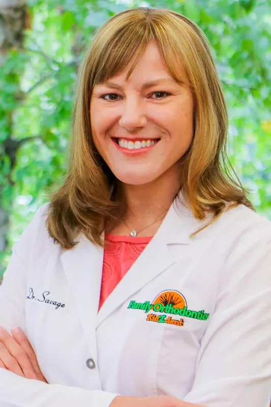 Photo of Dr. Tara Savage, DMD