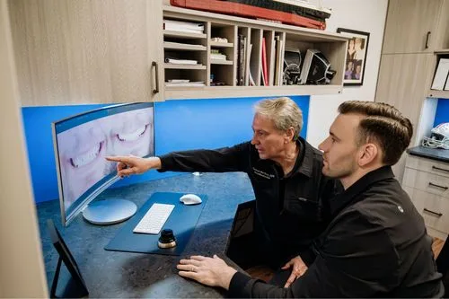 Photo of Dr. Thomas M Matthes, DDS