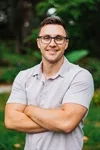 Dr. Thomas Robbins