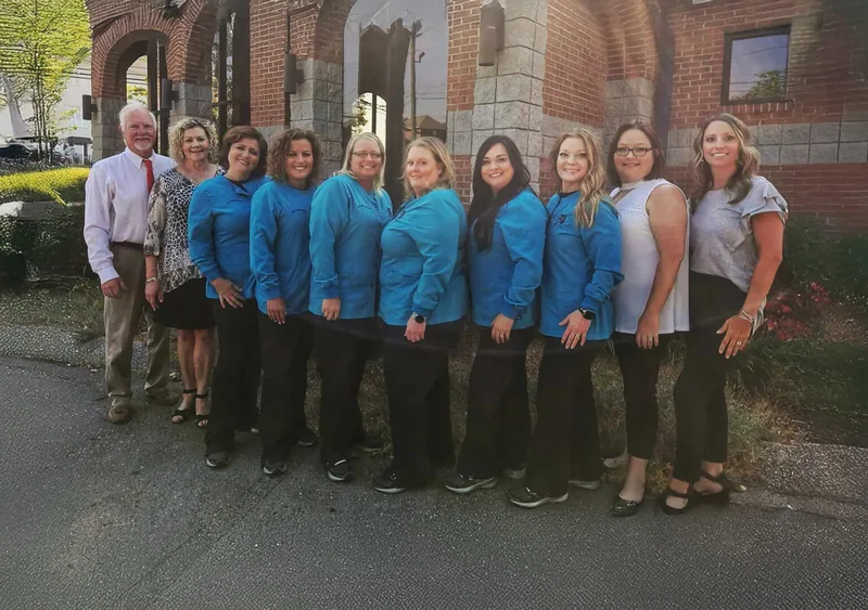 Photo of Dr. Tommy J Koen, DMD