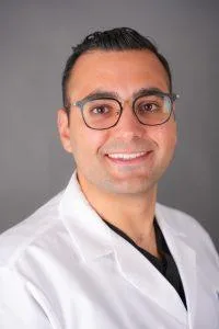 Photo of Dr. Warren Robert Tessler, DDS M.SC.S