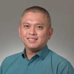 Dr. Wei Ting Ho